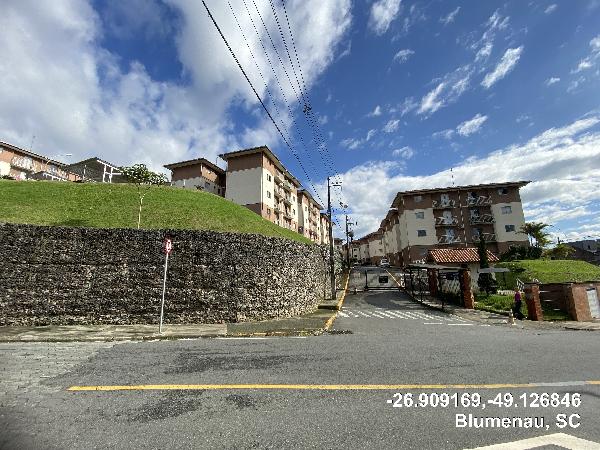 Apartamento em Blumenau, Agua Verde, Rua Margarida Waldrich, N. 56, Apto 721, Pav 02 Bl 07, SC. Área: 47.56m2