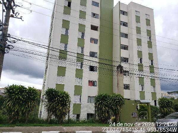 Apartamento em Cotia, Outeiro De Passargada, Rua Malgaxie, N. 600, Apto 101, Bl Iii Ed Girassois, SP. Área: 57.54m2