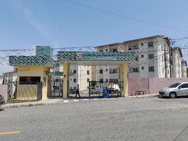Apartamento em Volta Redonda, Roma, Estrada Da Companhia, N. 850, Apto 201, Bl 21, Area De Terra 1c, RJ. Área: 49.95m2