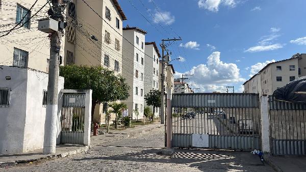 Apartamento em Feira de Santana, Tomba, Rua Libra, N. Sn, Apto 104, Bl 08, BA. Área: 40.12m2