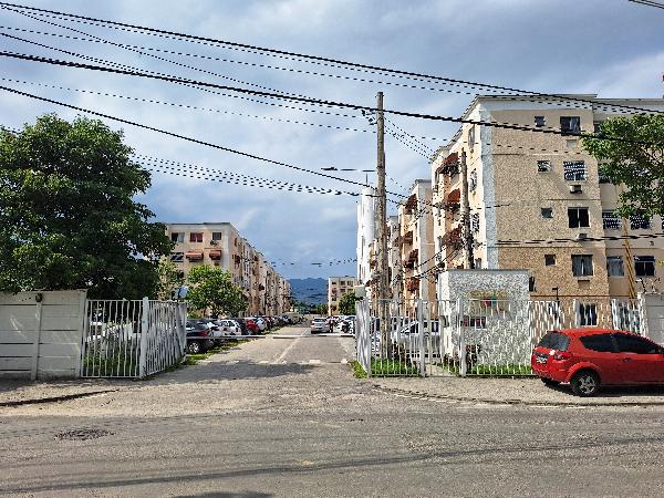 Apartamento em Rio de Janeiro, Bangu, Rua Dos Banguenses, N. 470, Apto 101, Bl 05, Lt 01,, RJ. Área: 43.99m2