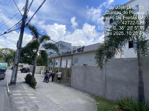 Apartamento em Lauro de Freitas, Caji, Avenida Professor Theocrito Batista, N. 288, Apto 204, Bl 17, BA. Área: 39.98m2