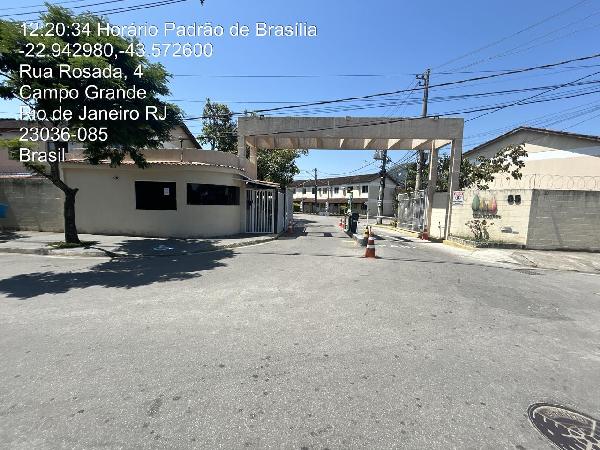 Casa em Rio de Janeiro, Guaratiba, Rua Rosada, N. 85, Cs 13 Bl 17, RJ. Área: 52m2