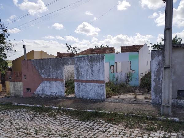 Casa em Ceará-Mirim, Planalto, Rua Hermes Dantas (Antiga R Domingos Savio Tito), N. 70, Lt 35 Qd G, RN. Área: 46.94m2