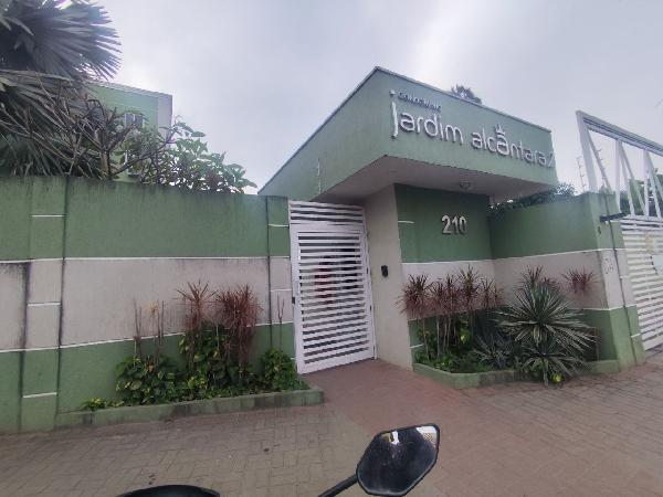 Apartamento em São Gonçalo, Santa Luzia, Rua Guatemala, N. 210, Apto 104, Bl 01, Lt 19, Qd 138, RJ. Área: 56.75m2