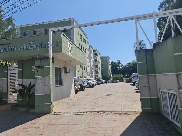 Apartamento em São Gonçalo, Santa Luzia, Rua Guatemala, N. 210, Apto 308, Bloco 1, RJ. Área: 56.75m2