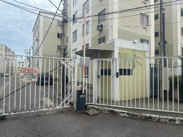 Apartamento em Rio de Janeiro, Santa Cruz, Rua Francisco Belisario, N. 370, Apto 103, Bl 04, RJ. Área: 43.72m2