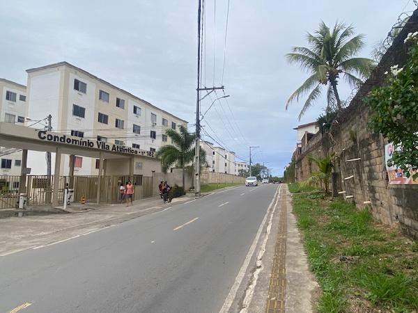 Apartamento em Lauro de Freitas, Caji, Avenida Professor Theocrito Batista, N. 182, Apto 303, Bl 13, BA. Área: 39.98m2