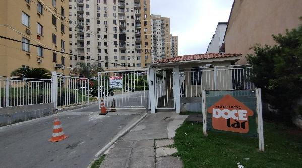 Apartamento em Belford Roxo, Areia Branca, Rua Carolina Ferreira, N. 192, Apto 105, Bl 04, Lt C, RJ. Área: 55.61m2