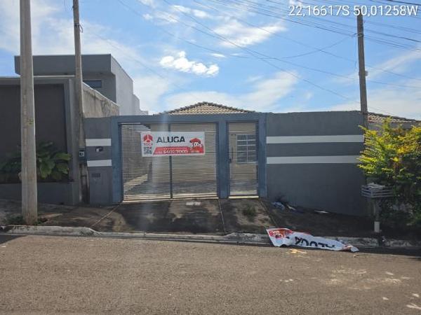 Casa em Marília, Centro, Rua Jose Roberto Pellin, N. 106, 36, SP. Área: 45.47m2