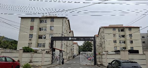 Apartamento em Rio de Janeiro, Santa Cruz, Rua Ibirarema, N. 168, Apto 403, Bl 01, RJ. Área: 45.04m2