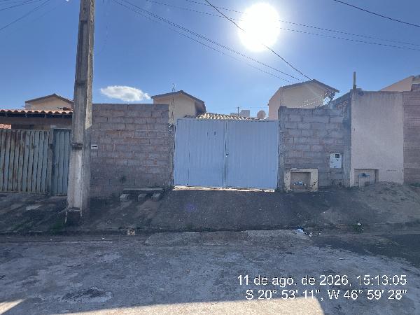 Casa em São Sebastião do Paraíso, Residencial Nascente Do Paraiso, Rua Elzio Bergamo, N. 87, Lt Y.07 Qd 06, MG. Área: 62.74m2