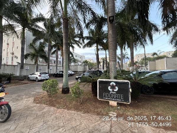 Apartamento em Araçatuba, Conjunto Habitacional Doutor Antonio Vil, Rua Antonio Dos Santos Ribeiro, N. 174, Apto 405, Bl 03, SP. Área: 47.76m2