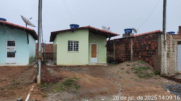 Casa em Santa Cruz do Capibaribe, Malhada Do Meio, Rua Jose Olinda Xavier, N. 1859, Lt 11 Qd P, PE. Área: 50m2
