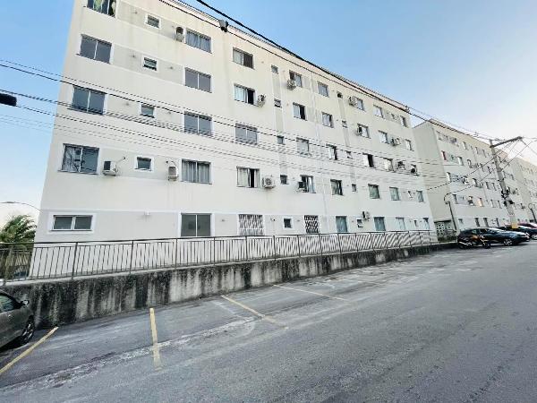 Apartamento em São Gonçalo, Vista Alegre, Estrada De Sao Pedro, N. 900, Apto 307, Bl 06, RJ. Área: 44.72m2