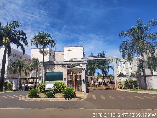 Apartamento em Ribeirão Preto, Ipiranga, Rua Rio Paraguacu, N. 1011, Apto 102, Bl 17 Pv 01 Vg 255, SP. Área: 41.85m2
