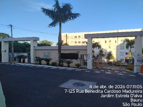 Apartamento em Bauru, Jardim Estrela D'alva, Rua Benedita Cardoso Madureira, N. 7-125, Apto 306, Pv 03 Bl 08 Vg 213, SP. Área: 47.85m2