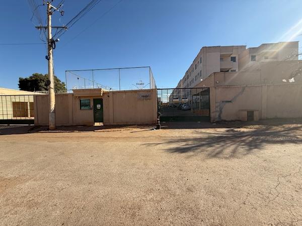 Apartamento em Planaltina, Chacaras Santa Maria, Loteamento Chacaras Santa Maria, N. Sn, Apto 402, Bl I, Ch 98-A, GO. Área: 44.29m2