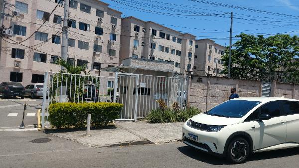 Apartamento em Rio de Janeiro, Campo Grande, Estrada Do Mato Alto, N. 78, Apto 508, Bl 02, RJ. Área: 44m2