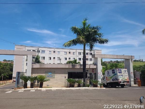 Apartamento em Bauru, Parque Santa Cecilia, R Benedita Cardoso Madureira, N. 7-125, Apto 503, Bl 3, SP. Área: 47.42m2