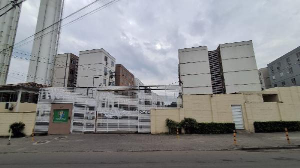Apartamento em Belford Roxo, Bom Pastor, Estrada Belford Roxo, N. 907, Apto 4b03, Bl 04, Area 1, RJ. Área: 48m2