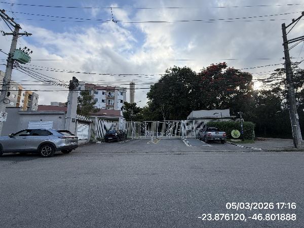 Apartamento em Embu-Guaçu, Sol Nascente, Rua Aurora De Jesus, N. 320, Apto 23, Bl 02, SP. Área: 49.55m2