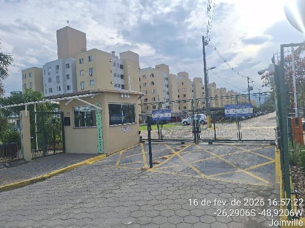 Apartamento em Joinville, Vila Nova, Rua Julio Stolf, N. Sn, Apto 605, Bl B, SC. Área: 50.75m2