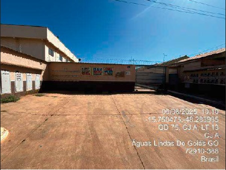 Apartamento em Águas Lindas de Goiás, Parque Da Barragem Setor 12, Rua 12 A, N. Sn, Apto 206, Bl B Vg 24 Lt 02a Qd 79 Conj A Setor 1, GO. Área: 53.54m2