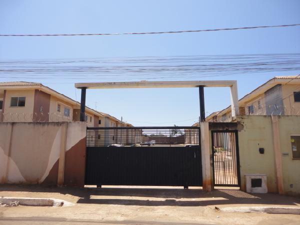 Apartamento em Valparaíso de Goiás, Setor De Chacaras Anhanguera C, Rua Paraiba, N. Sn, Apto 204, Bl B, Qd 25, Ch 01, GO. Área: 42.62m2