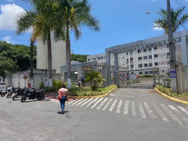 Apartamento em Jaboatão dos Guararapes, Candeias, Rua Jangari, N. 233, Apto 204, Bl 05 Qd K Vg 192, PE. Área: 42.83m2