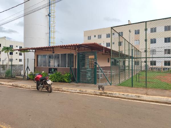 Apartamento em Luziânia, Loteamento Raquel Pimentel, Rua 9, N. Sn, Apto 403, Bl C, Qd 14, Lt 01, GO. Área: 46.23m2