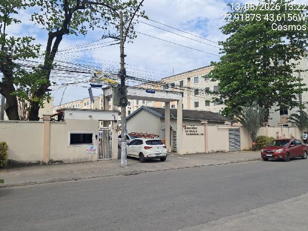 Apartamento em Rio de Janeiro, Cosmos, Rua Das Amendoeiras, N. 305, Apto 101, Lt 27 Bl 05, RJ. Área: 63.46m2