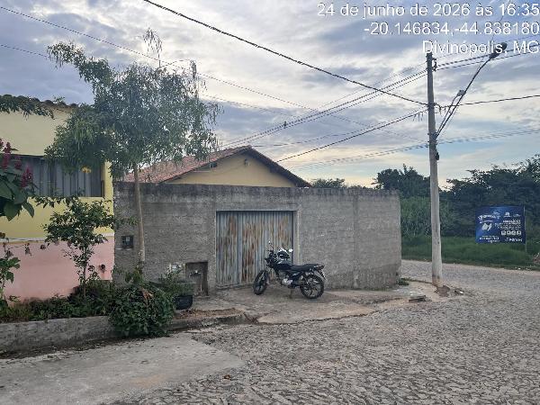 Casa em Divinópolis, Residencial Sao Frei Galvao, Rua Aristides Alves Rodrigues, N. 141, Rua 10 Qd 373 Zona 43 Lt 156 Sublt 373, MG. Área: 43m2