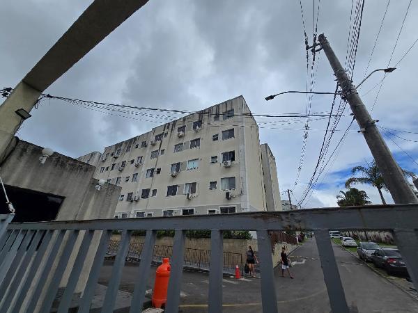 Apartamento em Camaçari, Boa Uniao (abrantes), Rua Do Bosque, N. Sn, Apto 103, Bl 02, BA. Área: 41.9m2
