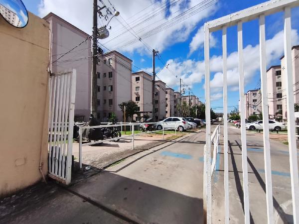 Apartamento em Lauro de Freitas, Caji, Rua Jose Leite, N. 2200, Apto 402, Bl14, BA. Área: 40.53m2