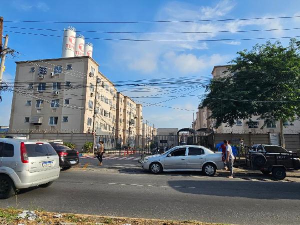 Apartamento em Rio de Janeiro, Anchieta, Avenida Chrisostomo Pimentel De Oliveira, N. 1631, Apto 105, Bl 03, RJ. Área: 41m2