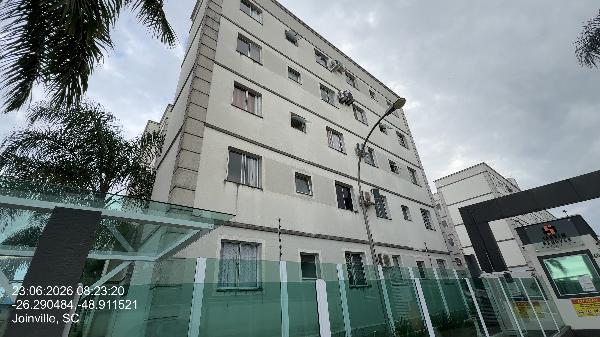 Apartamento em Joinville, Vila Nova, Rua Hildo Novaes, N. 640, Apto 302, Bl 2 Vg 94, SC. Área: 41.85m2