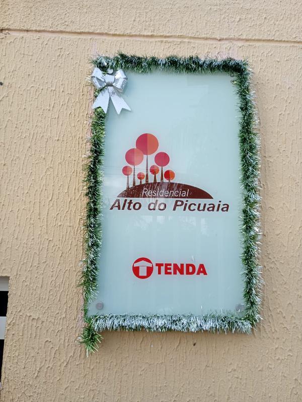 Apartamento em Lauro de Freitas, Caji, Avenida Jose Leite, N. 2200, Apto 003, Bl 15, BA. Área: 40.53m2