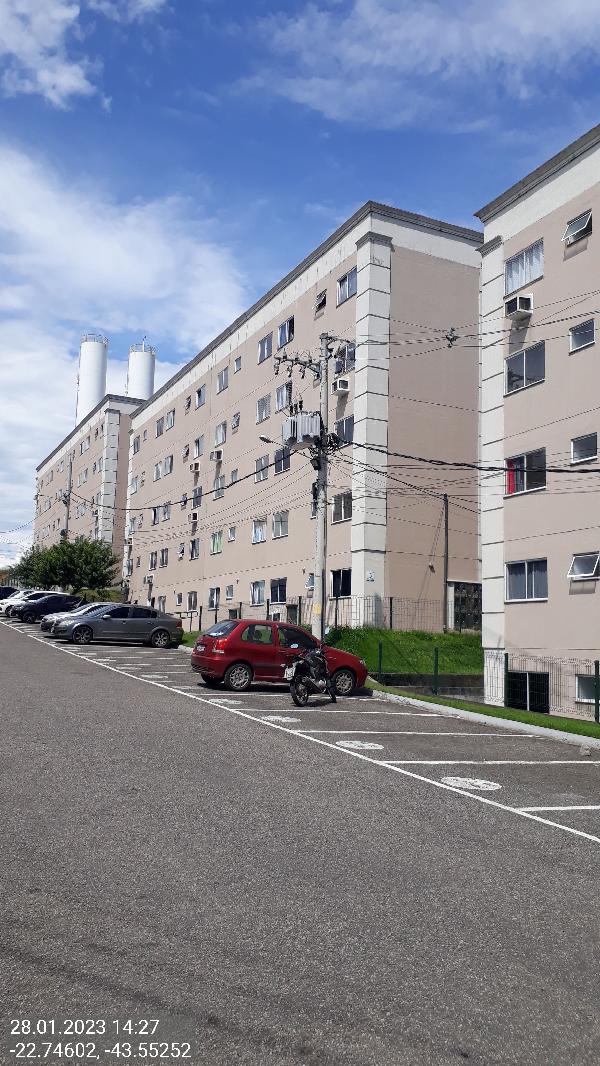 Apartamento em Queimados, Vila Sao Joao, Estrada Antonio Soares Estrada Cabucuqueimado, N. 757, Apto 208, Bl 05, RJ. Área: 46.47m2