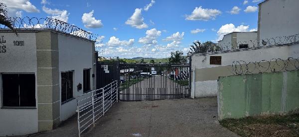 Apartamento em Divinópolis, Faz Gafanhoto, Rua Marajuaras, N. 1051, Apto 03, Bl 06 Vg 142, MG. Área: 45.83m2