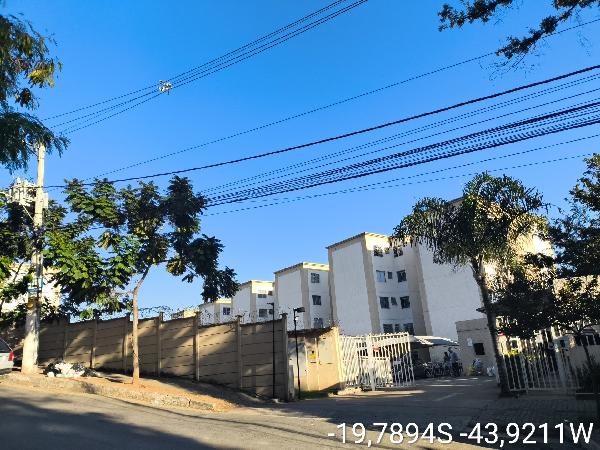 Apartamento em Santa Luzia, Chacaras Santa Ines (sao Benedito), Avenida Professor Djalma Guimaraes, N. 1862, Apto 401, Bl 07, MG. Área: 44.5m2