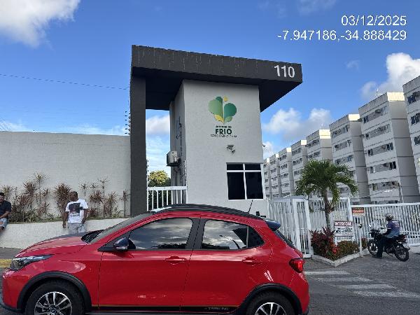 Apartamento em Paulista, Centro, Rua Veneza, N. 110, Apto 002, Bl 01, PE. Área: 52.64m2