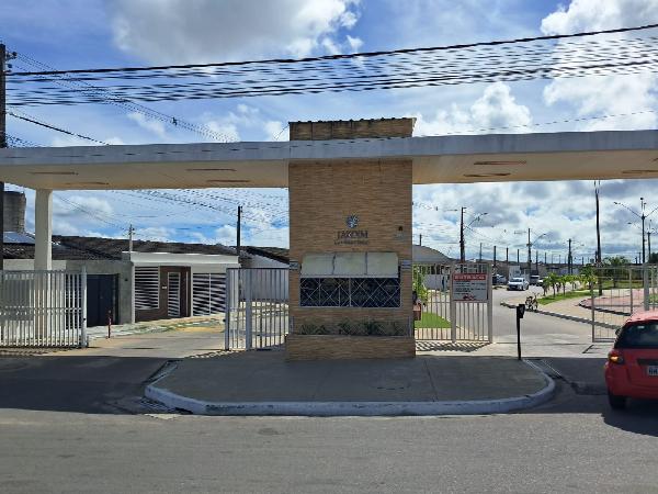 Casa em Maceió, Cidade Universitaria, Rua Projetada R, N. 960, Cs 37 Qd F Cj Res Jd Royal, AL. Área: 54.59m2