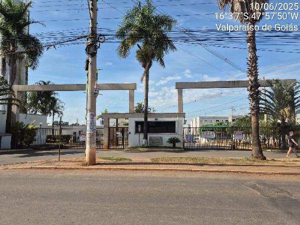 Apartamento em Valparaíso de Goiás, Chacaras Ypiranga A, Rua Marajo, N. Sn, Apto 404, Bl B-15, Qd 01, Ch 05, GO. Área: 44.48m2