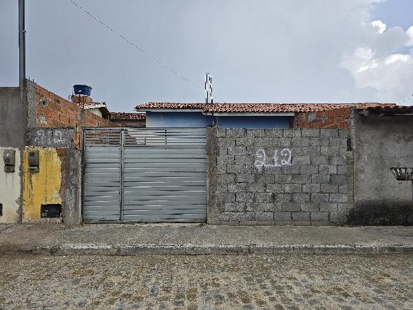 Casa em Feira de Santana, Pedra Ferrada, Avenida Asa Branca, N. 212, Qd D Lt 05, BA. Área: 38.92m2