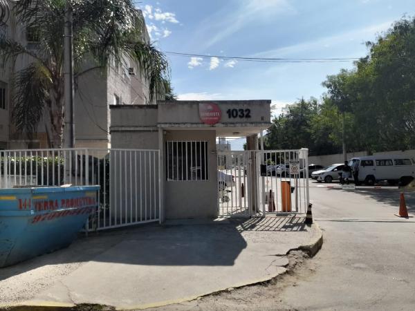 Apartamento em Rio de Janeiro, Santissimo, Rua Itaque, N. 1032, Apto 503, Bl 05, RJ. Área: 43.08m2