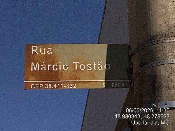 Apartamento em Uberlândia, Shopping Park, Rua Marcio Tostao, N. 106, Apto 01, Bl 03, MG. Área: 47.31m2