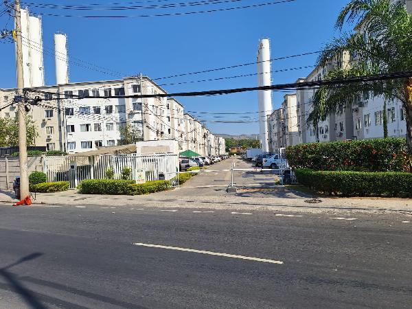 Apartamento em Rio de Janeiro, Campo Grande, Estrada Do Campinho, N. 1005, Apto 406, Bl 11, RJ. Área: 39.47m2