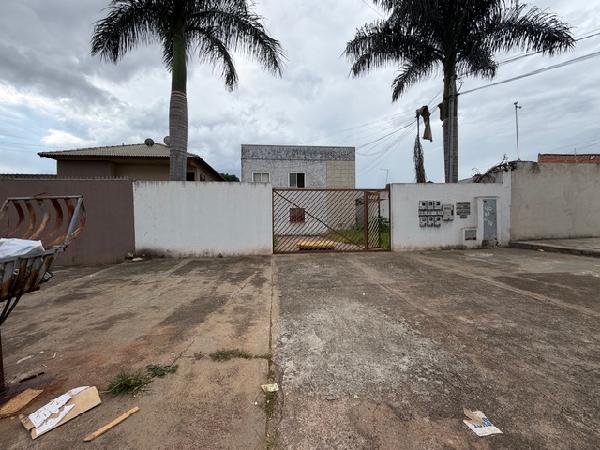 Apartamento em Cidade Ocidental, Parque Napolis B, Avenida 02, N. Sn, Apto 201, Lt 20 Qd 65 Vg 201 Pav Superior, GO. Área: 46.74m2