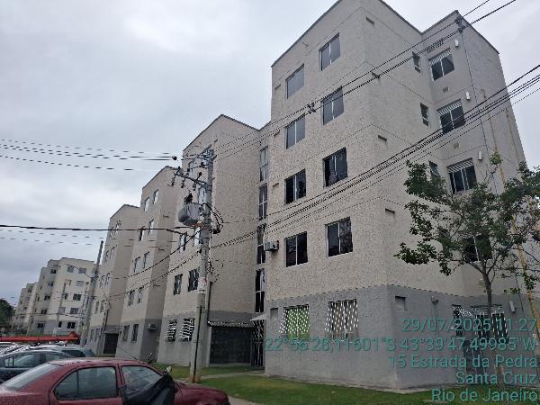 Apartamento em Rio de Janeiro, Santa Cruz, Estrada Da Pedra, N. 753, Apto 308, Bl 08, RJ. Área: 43.08m2